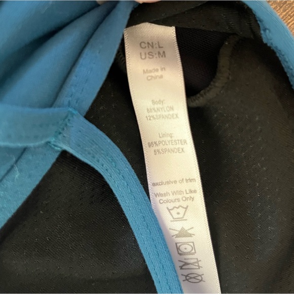 Amazon LuLu Copycat Sports Bra - Picture 3 of 4